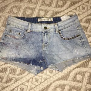 Zara Trafaluc “The premium wash”jean shorts